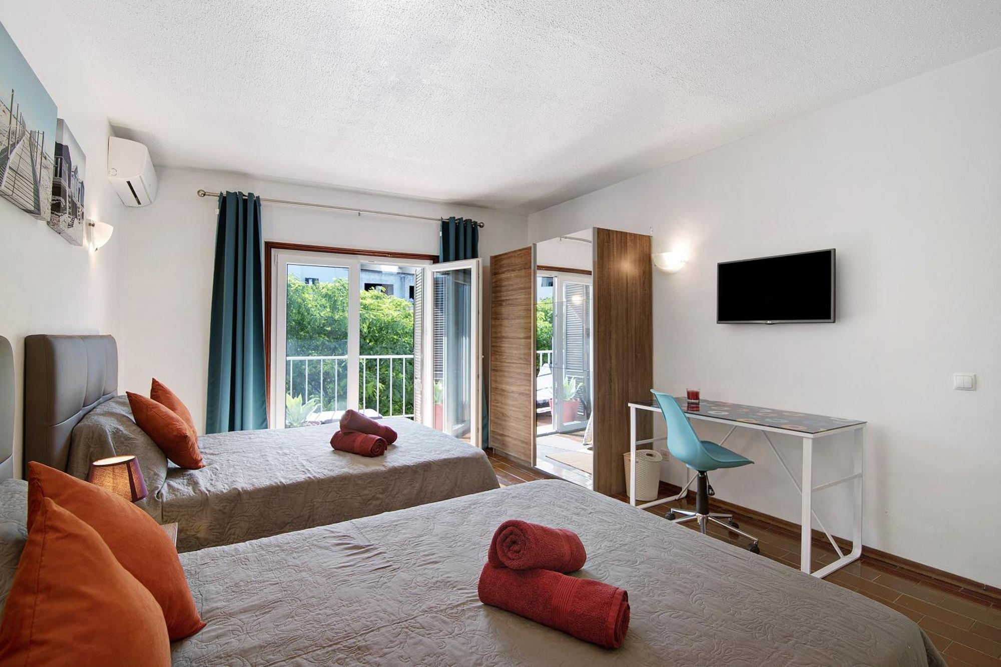 Hanna'S Sunny Apartment Albufeira Bagian luar foto